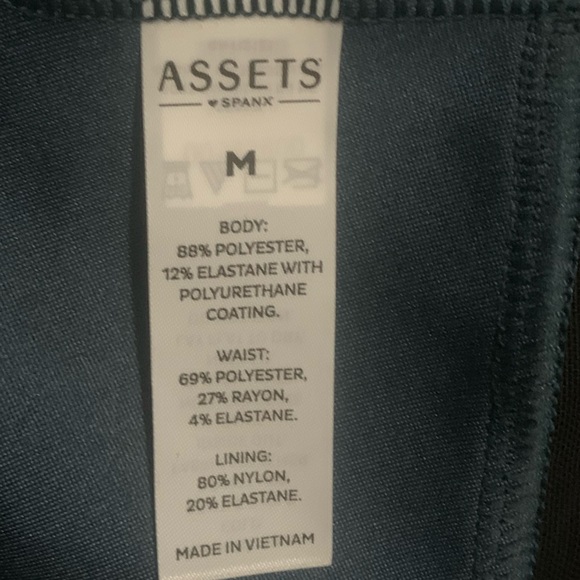 Assets by Spanx Blue Faux Leather Leggings - Picture 6 of 7